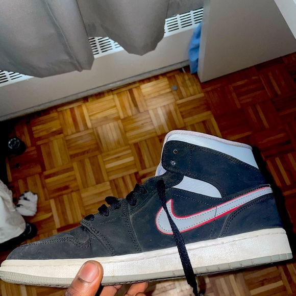 Nike Air Jordan 1 Rétro size : 42Eu/ 8.5 Us - Picture 2 of 2